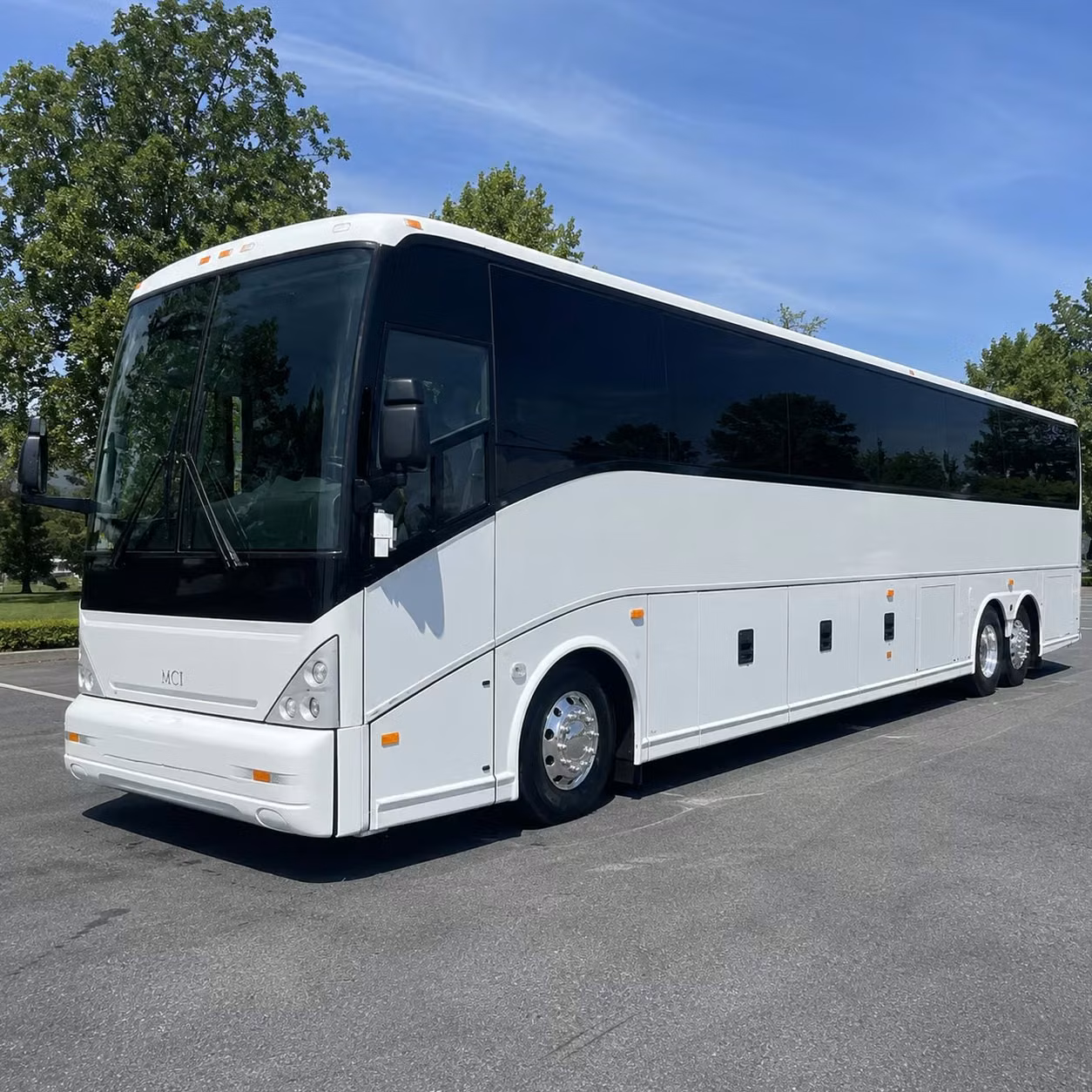 anaheim charter bus rental exterior